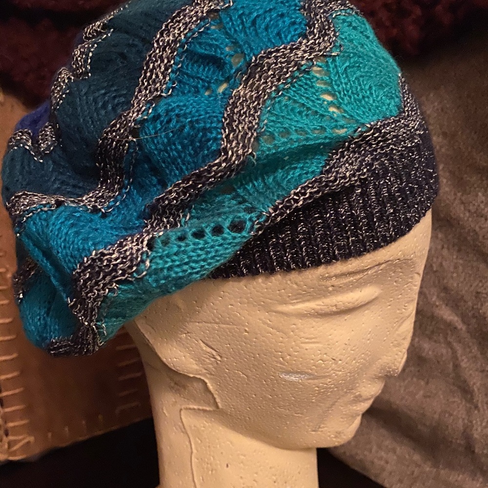 Beret by Apt 9